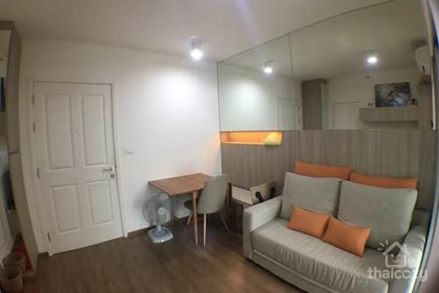 One bedroom unit comes in size 30 Sq.m.  near BTS Talat Phlu photo 1
