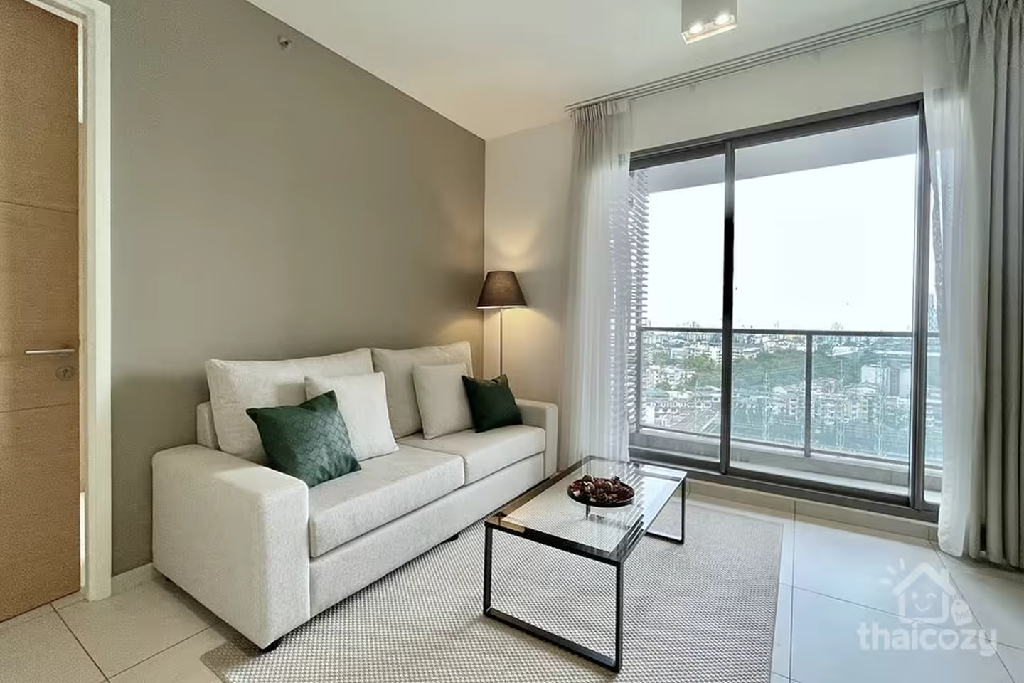 Condo 200m to BTS good neighborhood photo 1