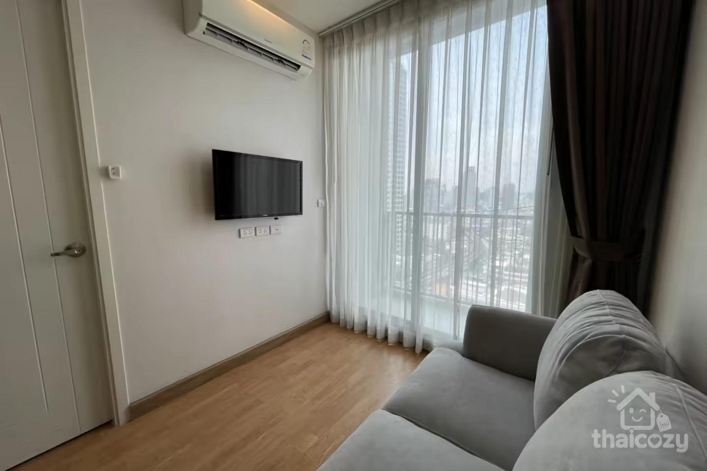 Q House Condo, Sukhumvit 79, only 250 meters from BTS On Nut photo 1