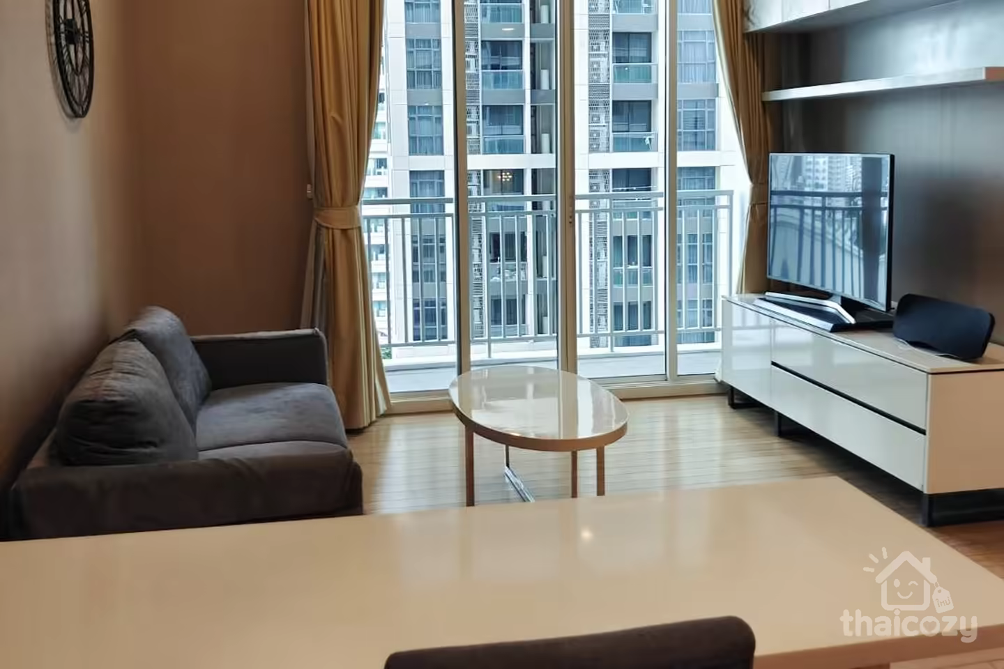 Condo 120 m to BTS Phromphong photo 1