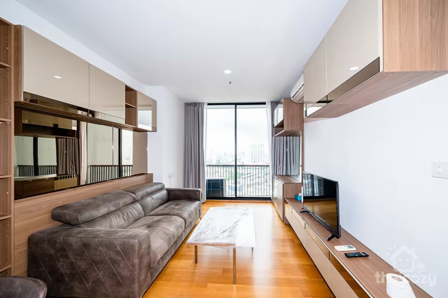Noble Revo Silom, One bedroom on the the great located on Surasak Road of central business districts photo 1