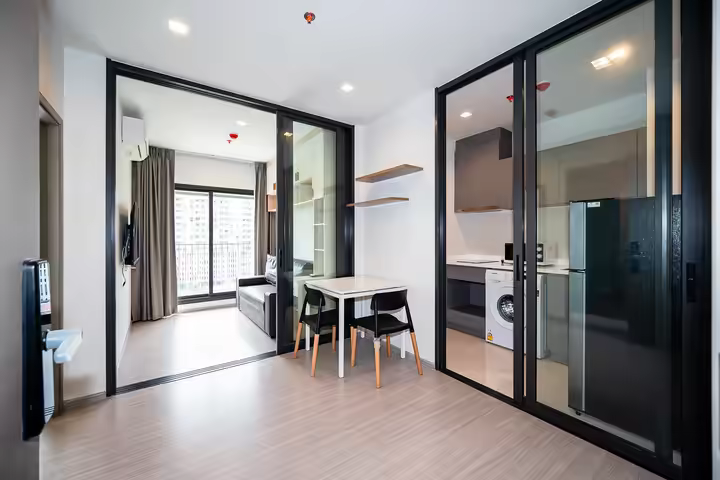LIFE ASOKE HYPE standing tall at 40th storey in Bangkok’s new CBD