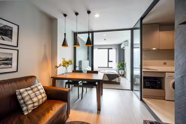 LIFE Ladprao condo opposite Central Ladprao, near MRT