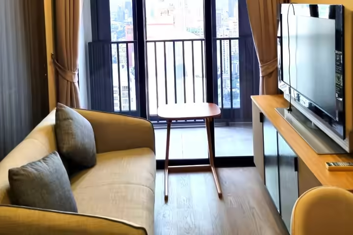 Ashton Asoke, Luxury condo near MRT Sukhumvit with a few steps