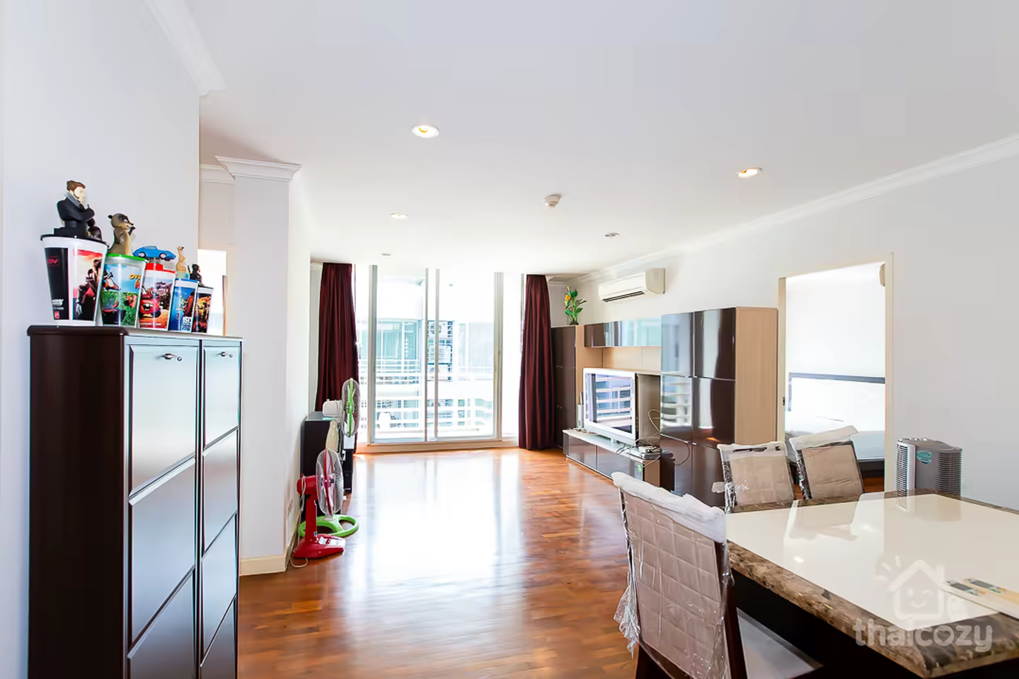 Baan Siri Sukhumvit 10 คอนโดรีสอร์ททันสมัย ใกล้ BTS นานา photo 1