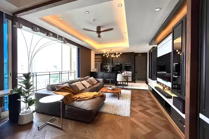 Royce Private Residences คอนโดหรูใจกลางอโศก
