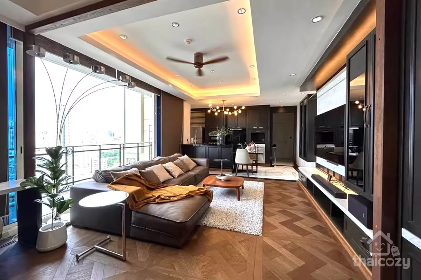 Royce Private Residences คอนโดหรูใจกลางอโศก photo 1