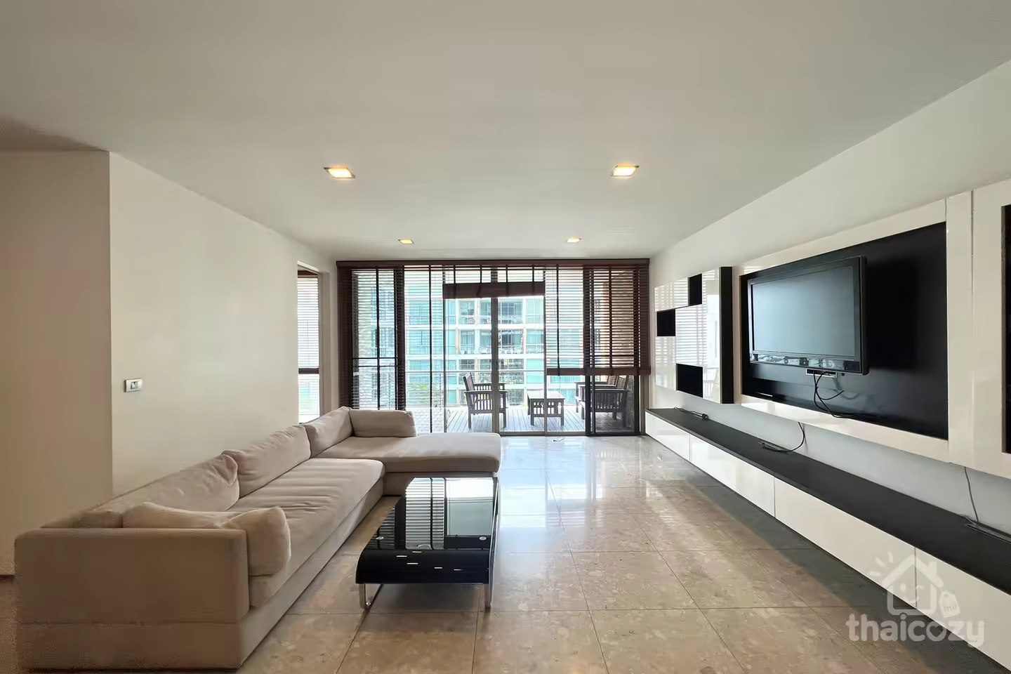ให้เช่า Ficus Lane 3 ห้องนอน 400 ม. ถึง BTS พระโขนง photo 1