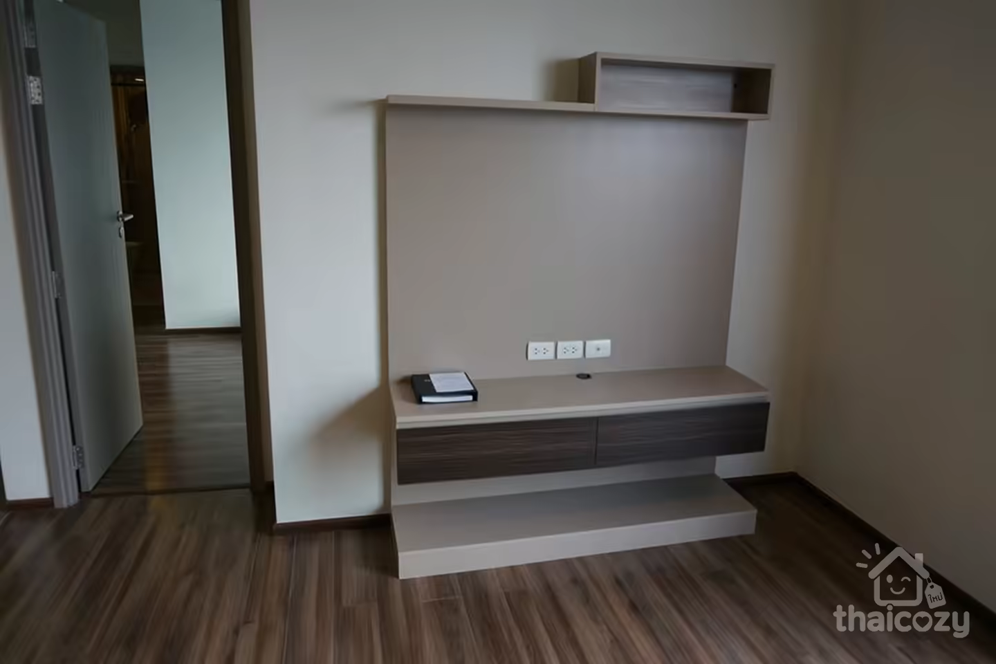 TEAL Sathorn-Taksin : 1 chambre au 20e étage, meublée photo 2