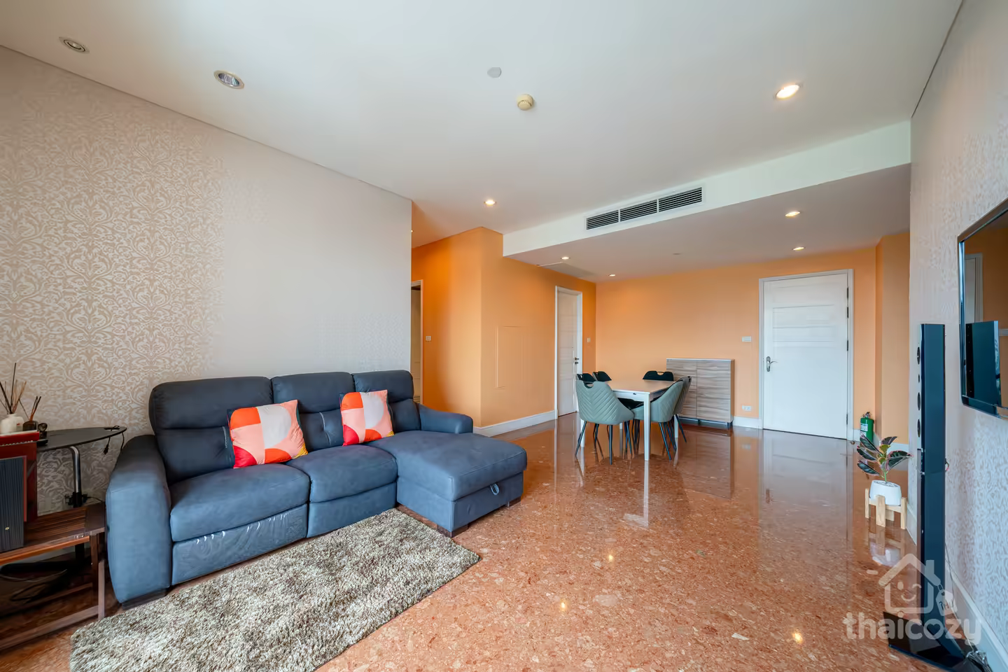 อากุสตัน สุขุมวิท 22 ห้องรวม 3 ห้องนอน 138 ตร.ม. photo 1