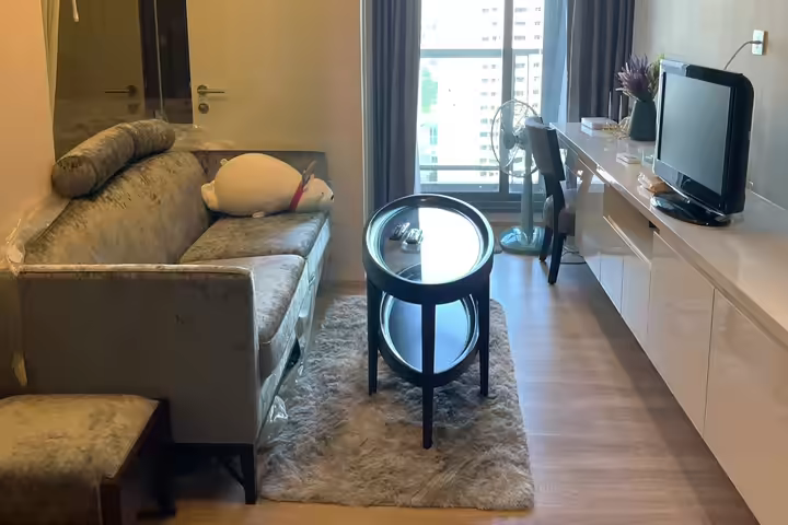 H Sukhumvit 43, 수쿰윗 로드의 매력적인 콘도