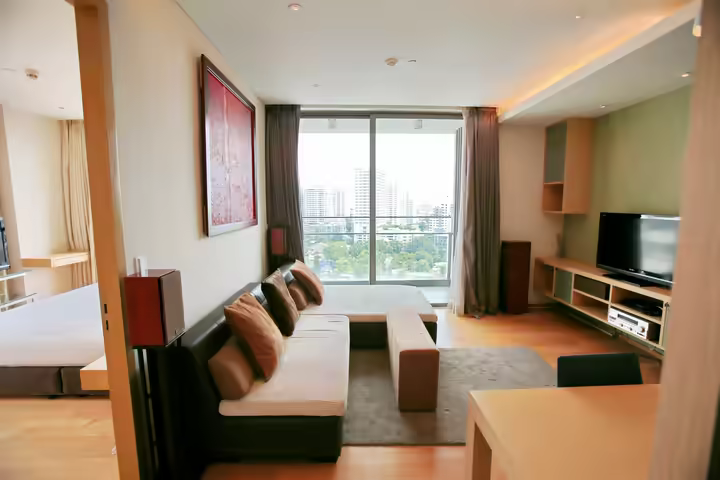 Aequa Sukhumvit 49 콘도, BTS 통로역 600m