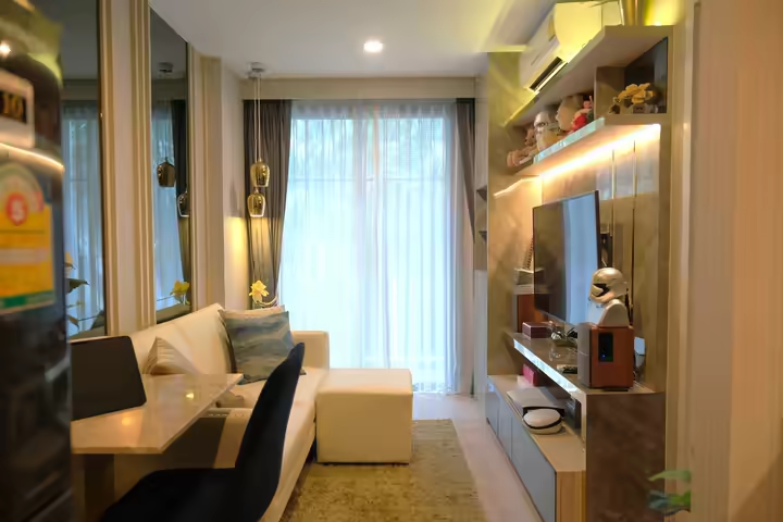 เมโทร ลักซ์ ริเวอร์ฟร้อนท์ รัตนาธิเบศร์ คอนโดรีสอร์ท วิวเจ้าพระยา