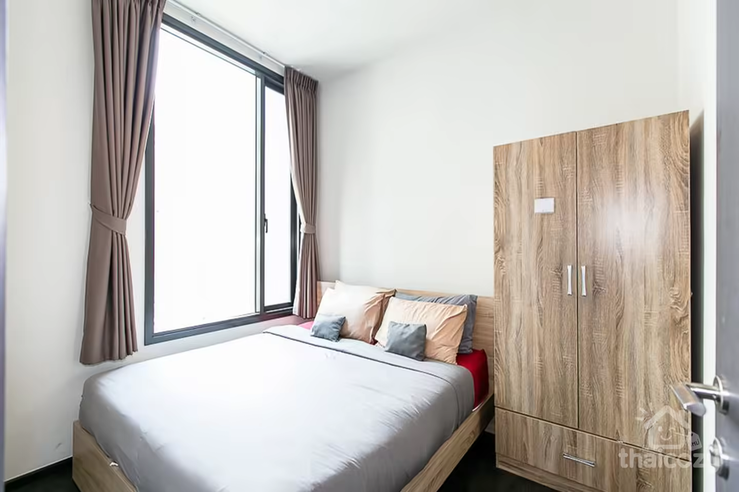 Edge Sukhumvit 23의 세련된 도심형 콘도 photo 2