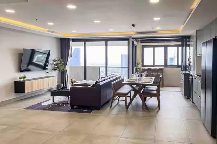 ウォーターフォードダイヤモンドタワー、広々高級3BR、エンポリアム・トンロー近く