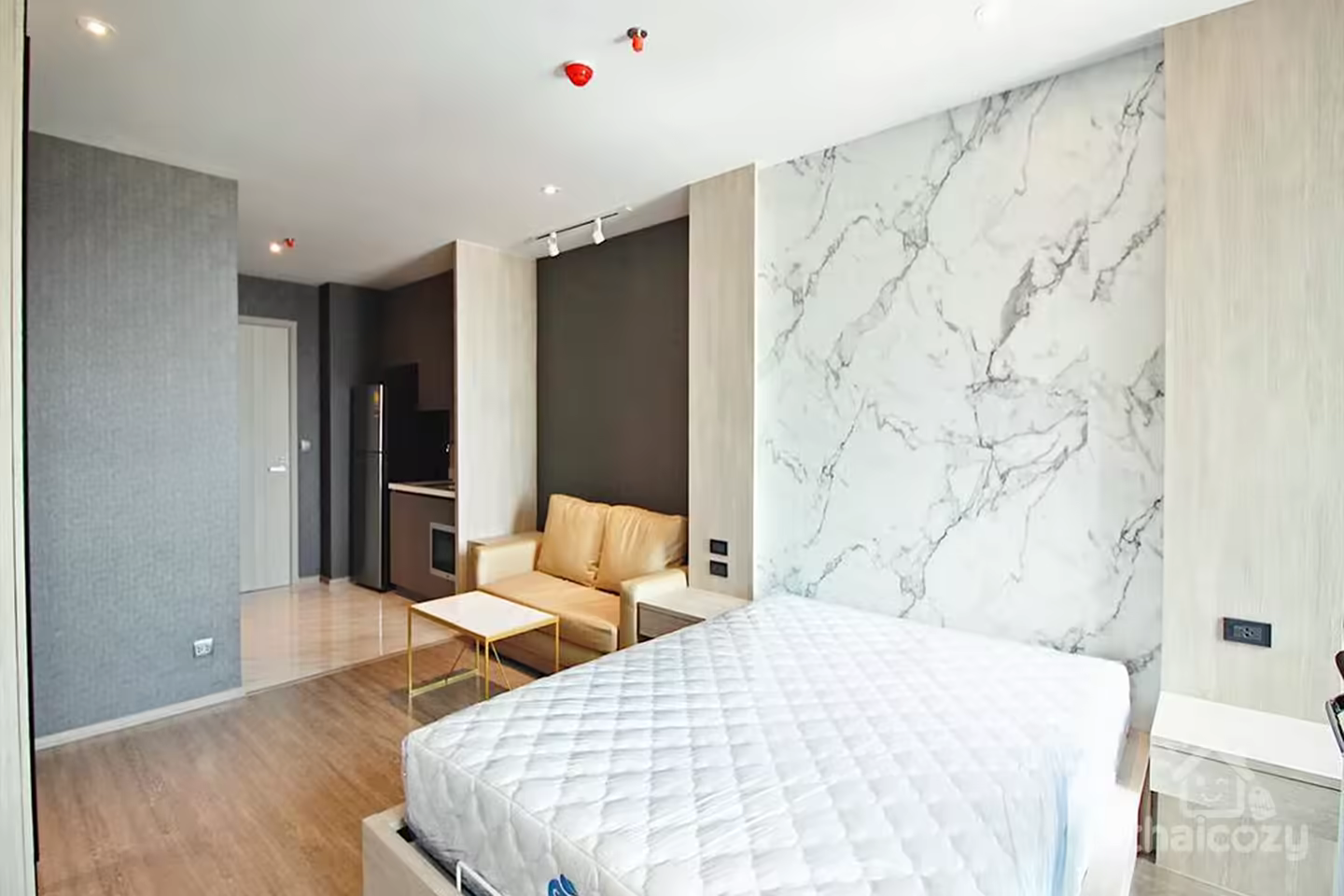Condominium à vendre près BTS Ekamai et autoroute photo 2
