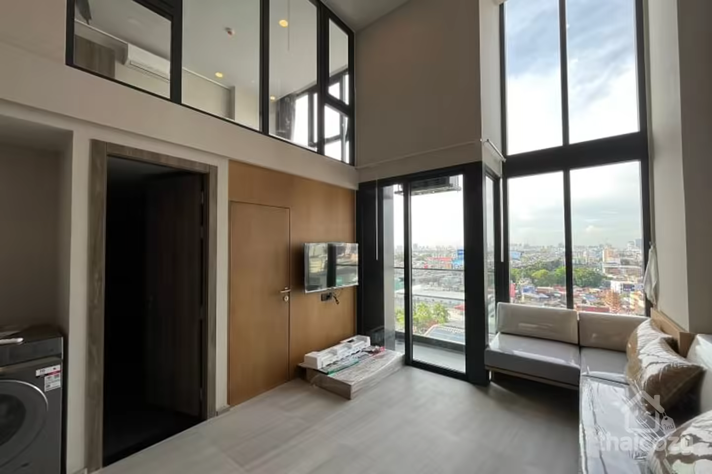 Cooper Siam Condo 51,5 m2 9e étage photo 1
