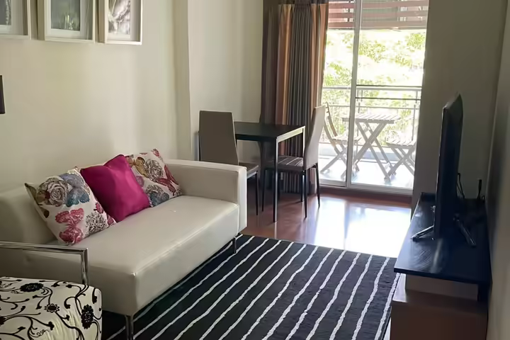 더 넥스트 콘도 수쿰빗 52, BTS온눗역·롯데마트 인근