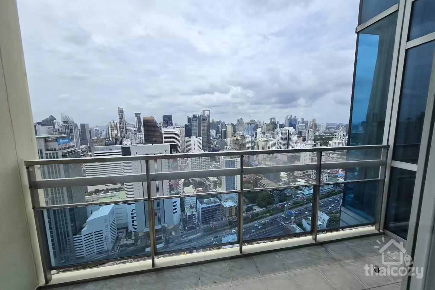 Athenee Residence คอนโดหรูใจกลางกรุงเทพฯ (ซ.ร่วมฤดี) photo 2