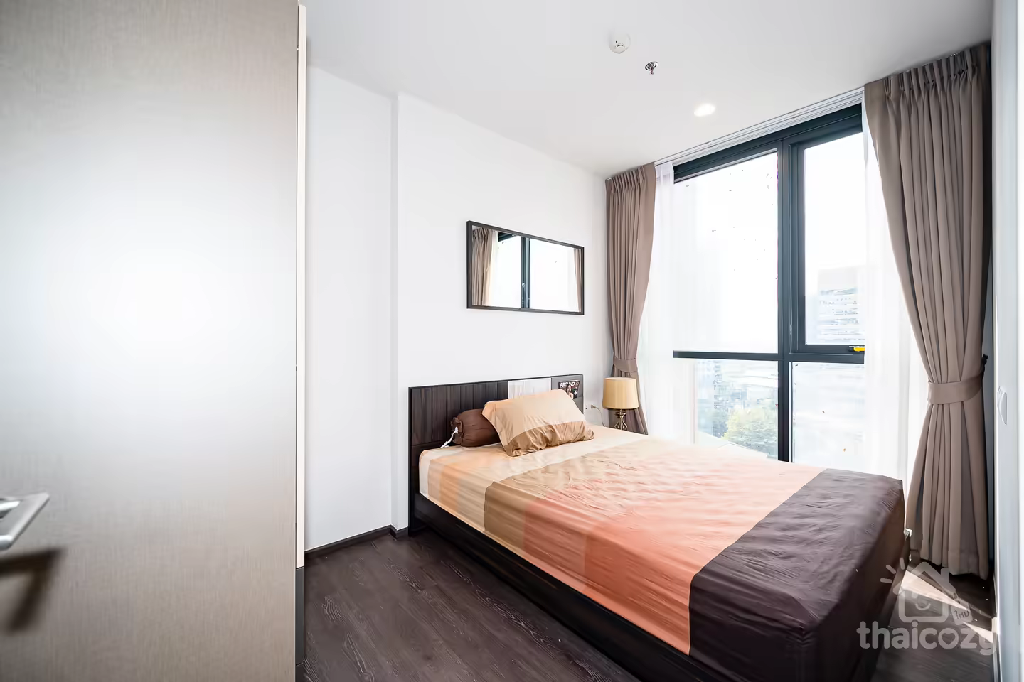 Set within a secure residential development of Sukhumvit 36, oka HAUS photo 2