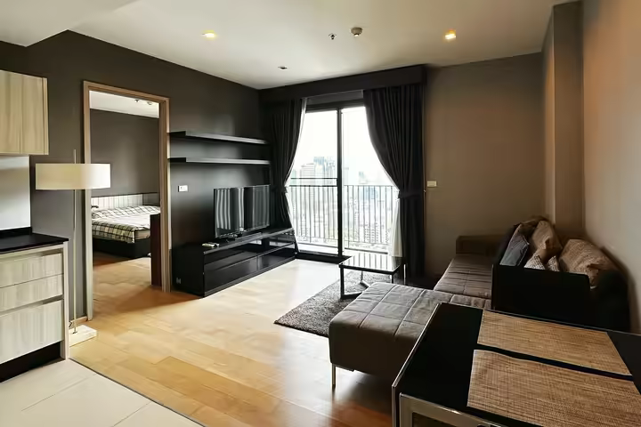 คอนโดหรูสุขุมวิท พร้อมรถรับส่ง