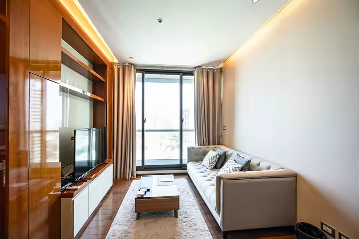 ให้เช่า The Address Sukhumvit 28 คอนโดหรู ใกล้ Emporium