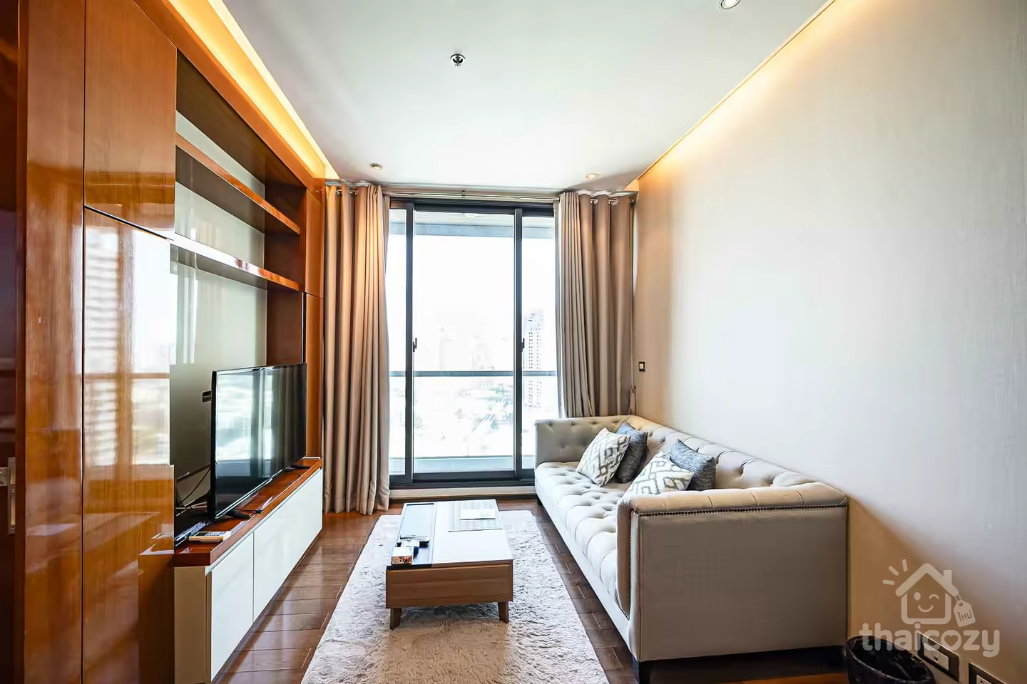 ให้เช่า The Address Sukhumvit 28 คอนโดหรู ใกล้ Emporium photo 1
