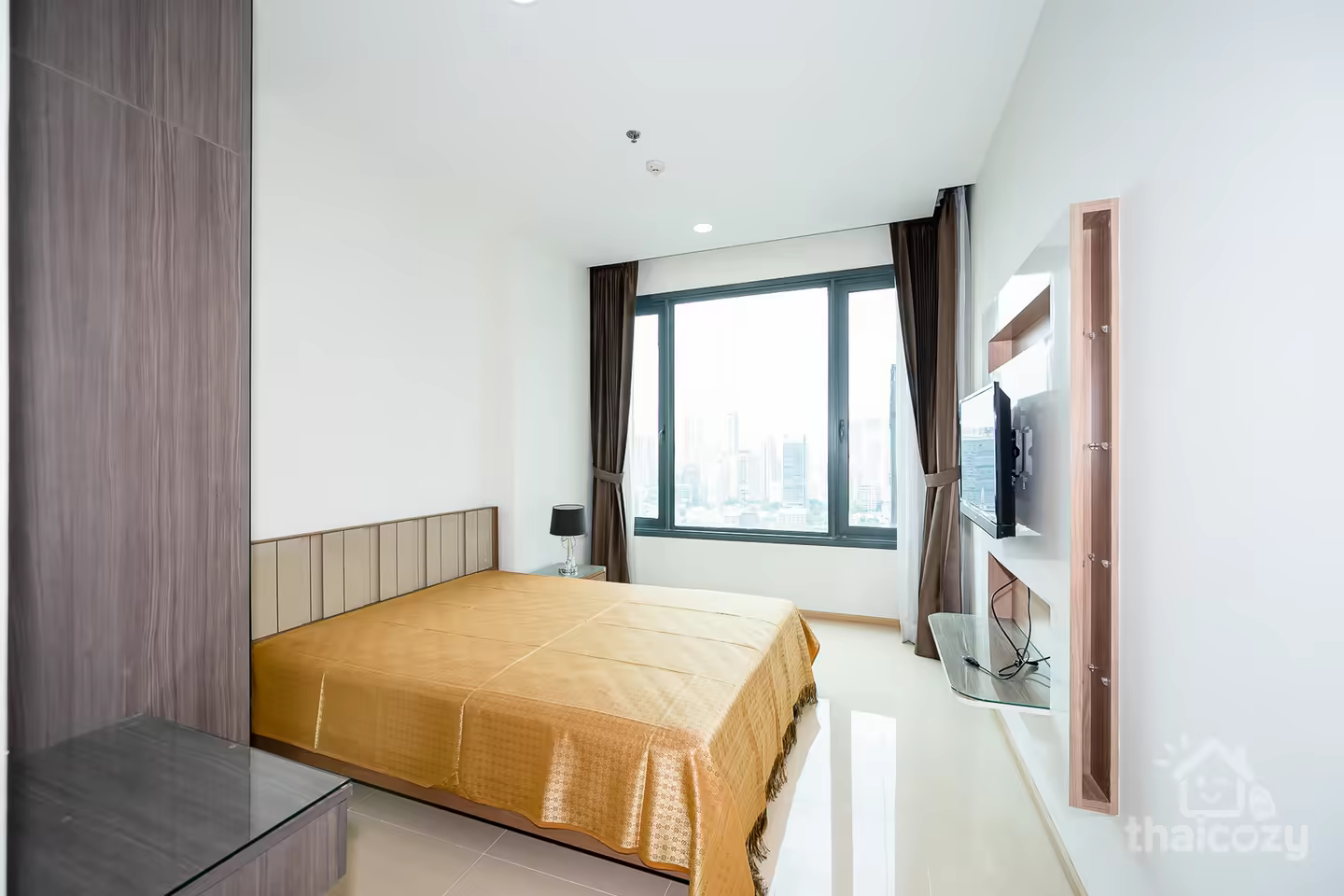 Keyne by Sansiri 3-Bed 136.6 m2 Near BTS Thong Lo photo 2