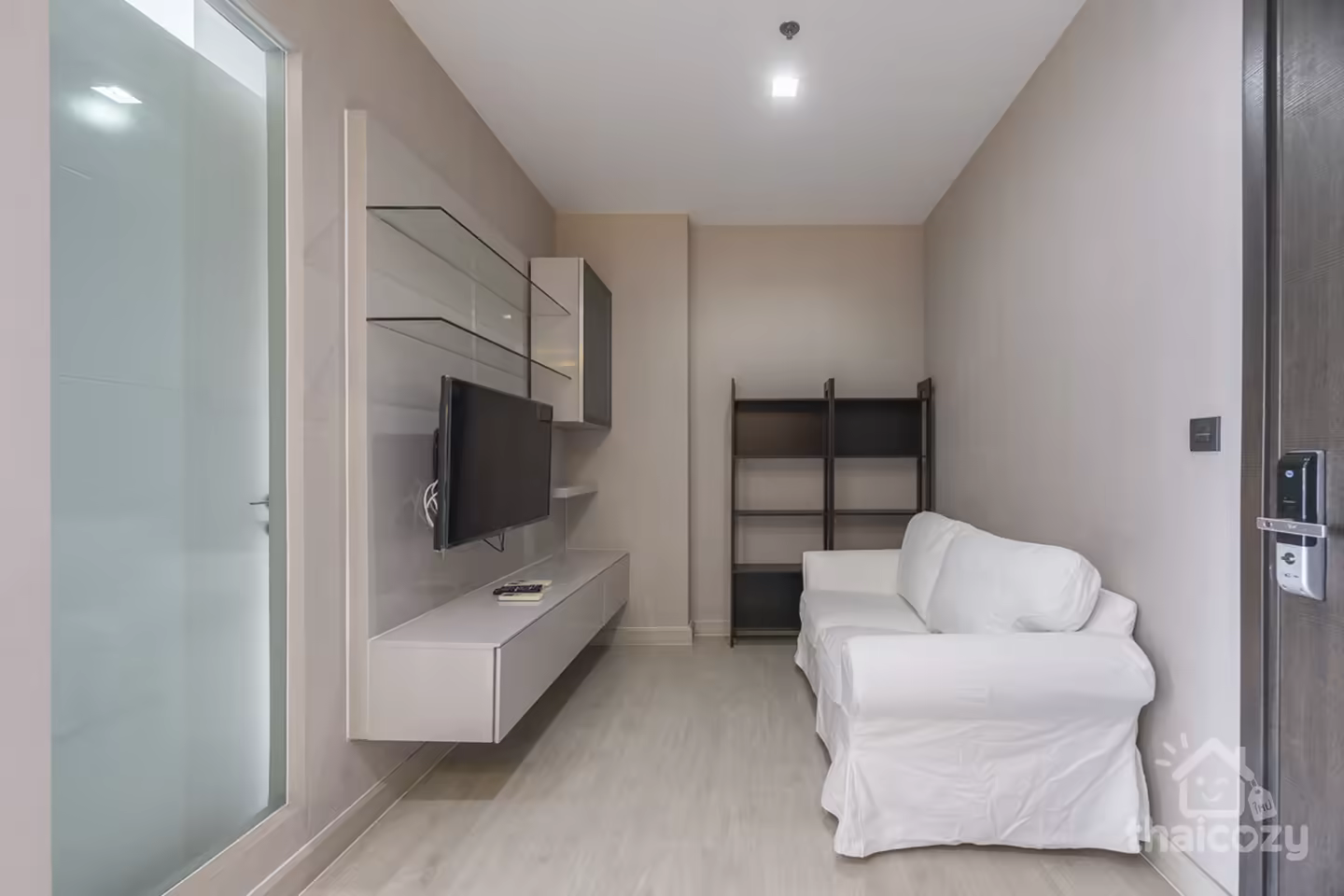 The Signature by Urbano – Condo de Luxe en Bord de Rivière Près BTS photo 1