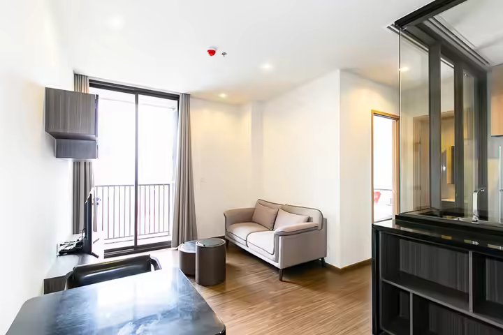 The Line Sukhumvit 71 Condo 28th Floor