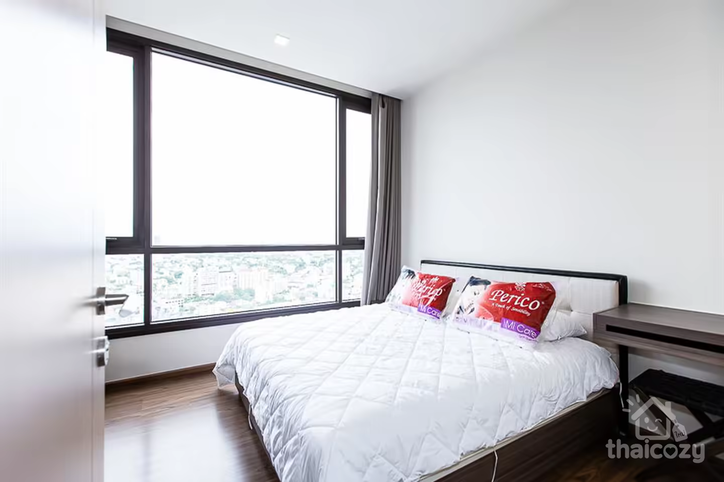 The Line Sukhumvit 71 Condo 28th Floor photo 2