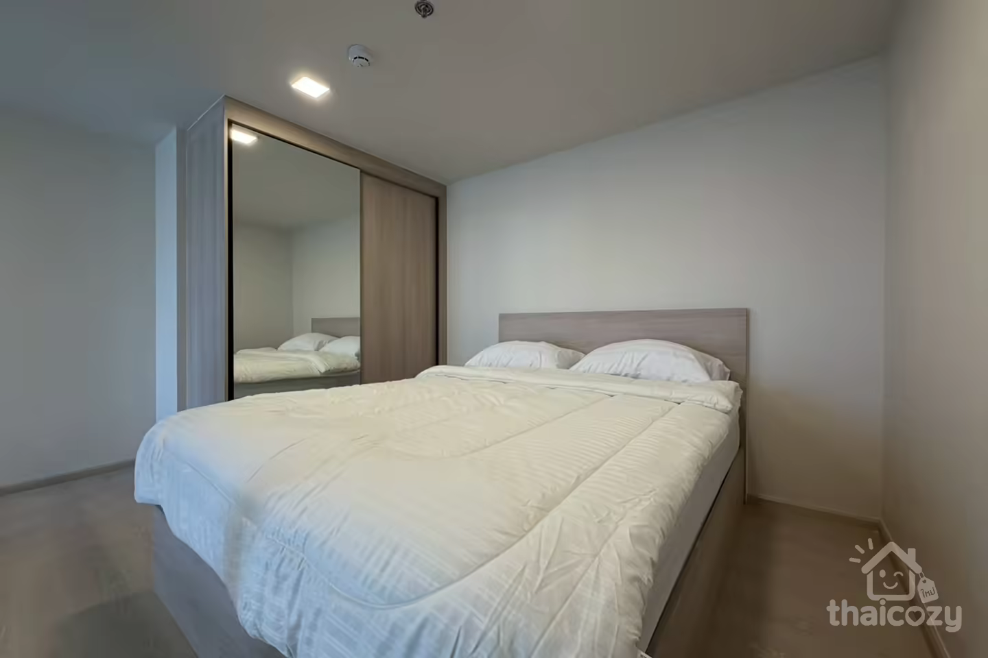 FLO by Sansiri ด duplex 25 ตร.ม. เช่า 22,000 photo 2