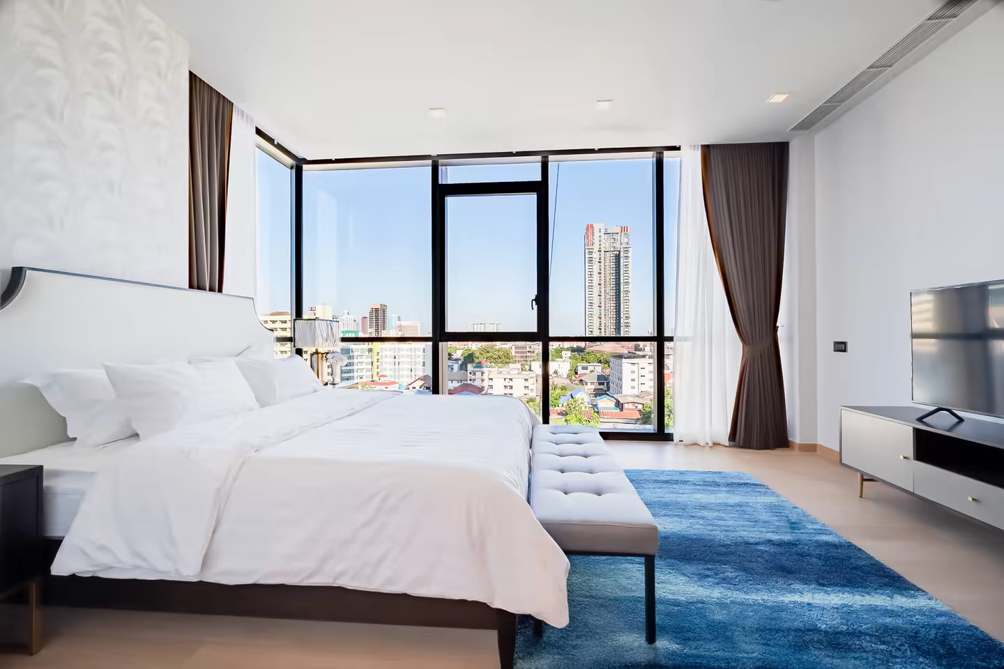 The Monument Thong Lo Luxury Condo photo 2