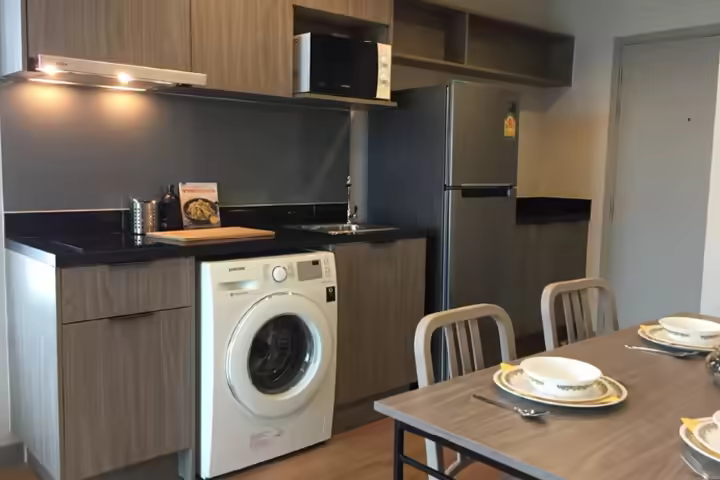 Chapter One Midtown Lat Phrao 24，时尚住宅最新公寓
