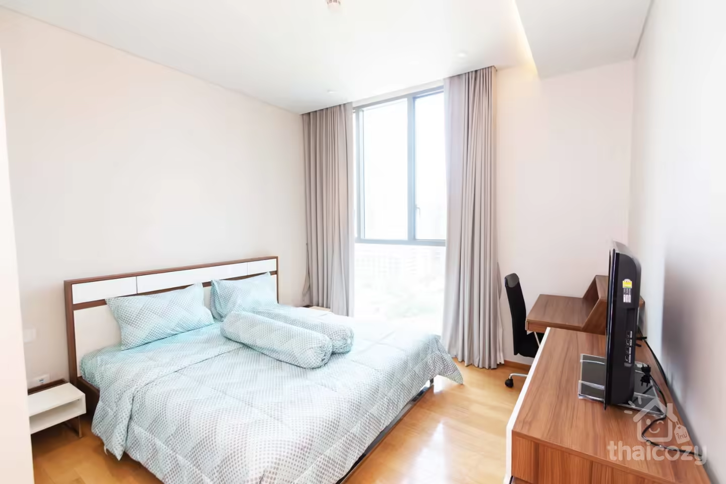 Aqua Sukhumvit 49 condo just 600 meters from BTS Thonglor. photo 2