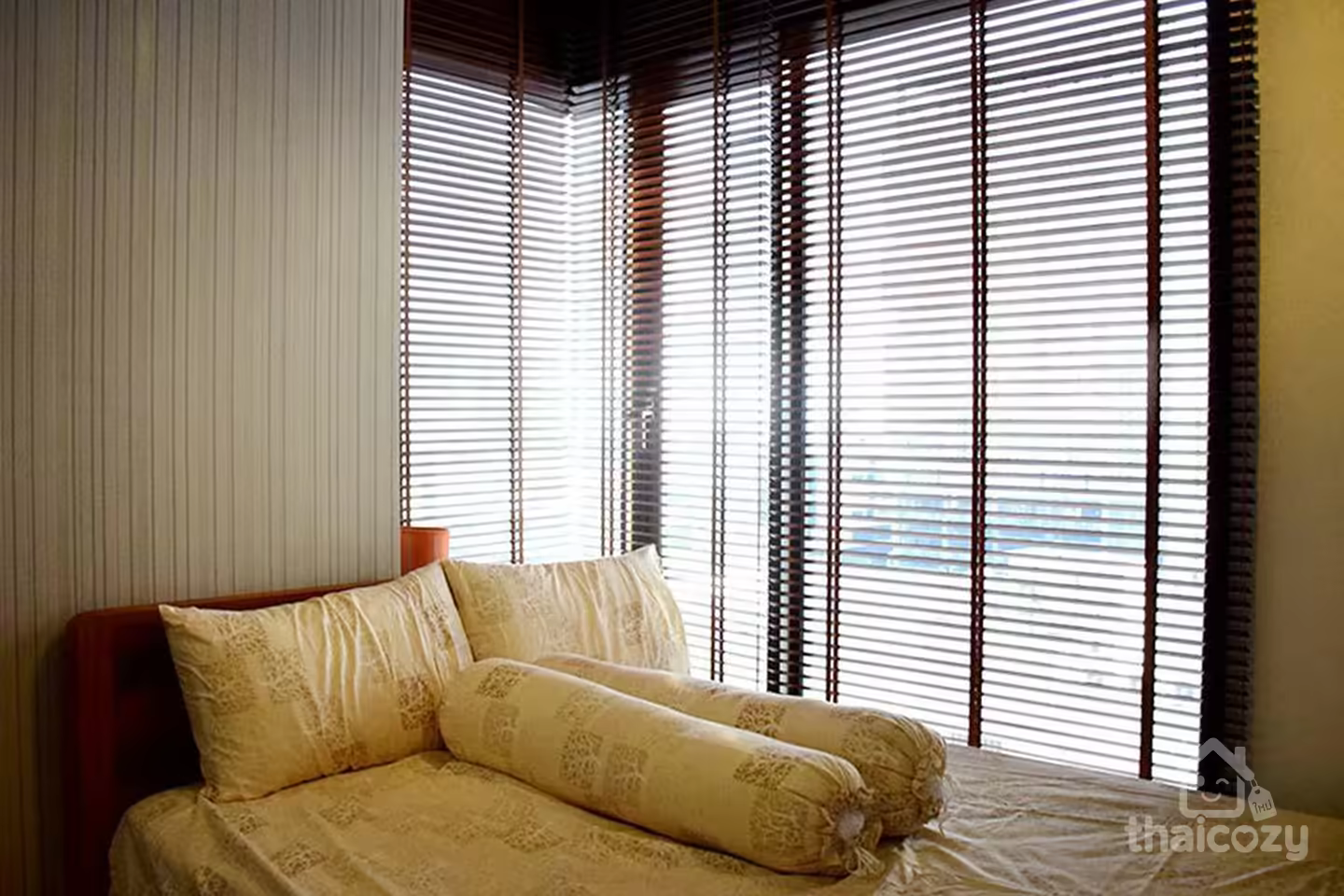 Appartement vue rivière près BTS Wongwienyai photo 2