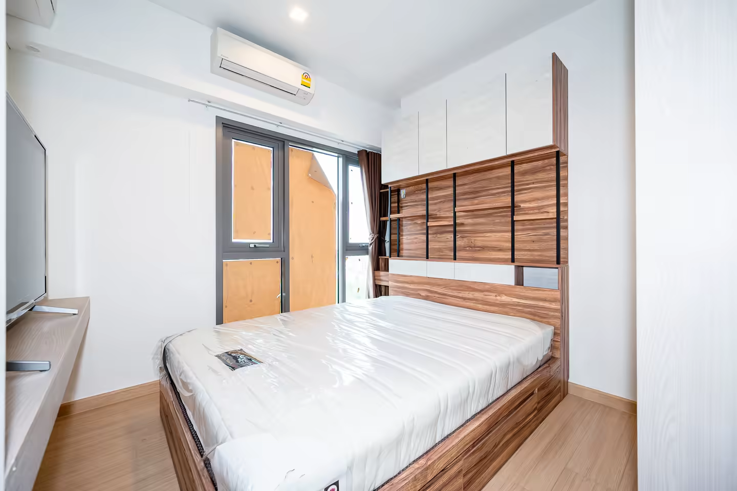 Condo près de Punnawithi, grand salon photo 2