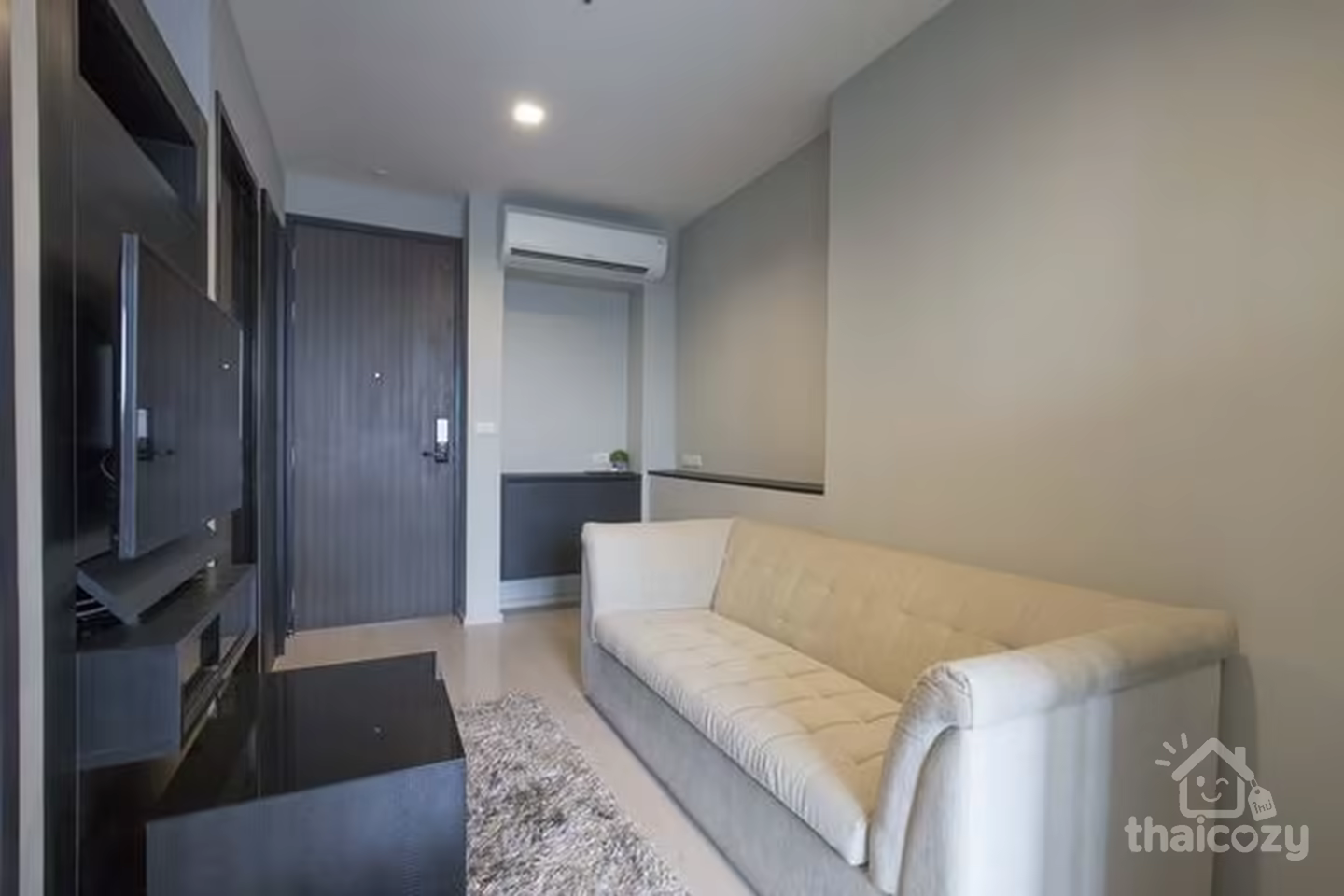À 0 m du BTS PhraKhanong, condo facile d'accès photo 2