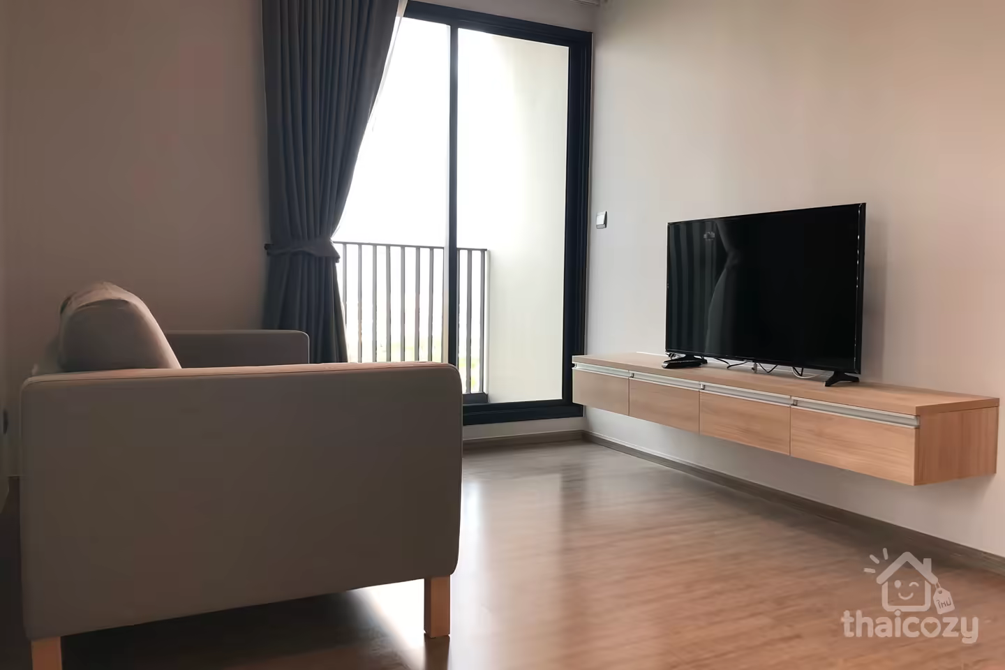 Condominium dans le quartier d'Ekkamai, à proximité du BTS Ekamai photo 1