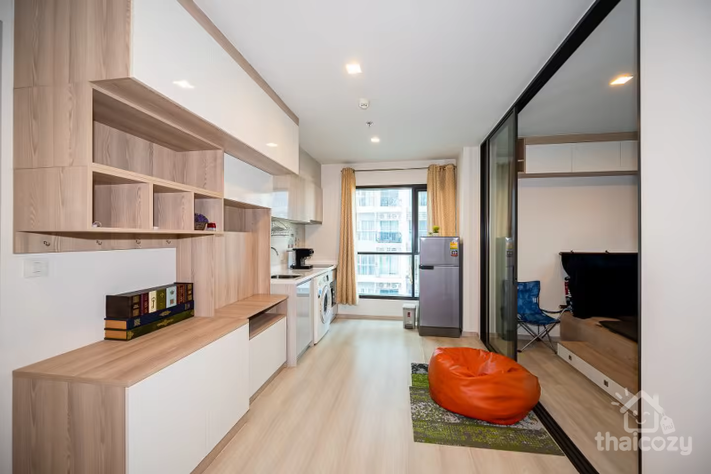 Partly Furnished One Bedroom at Life Sukhumvit 48 photo 1
