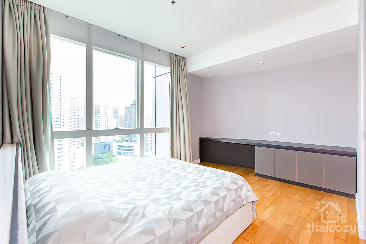 Millennium Residence Asok, 1 ch. 68 m2 photo 2