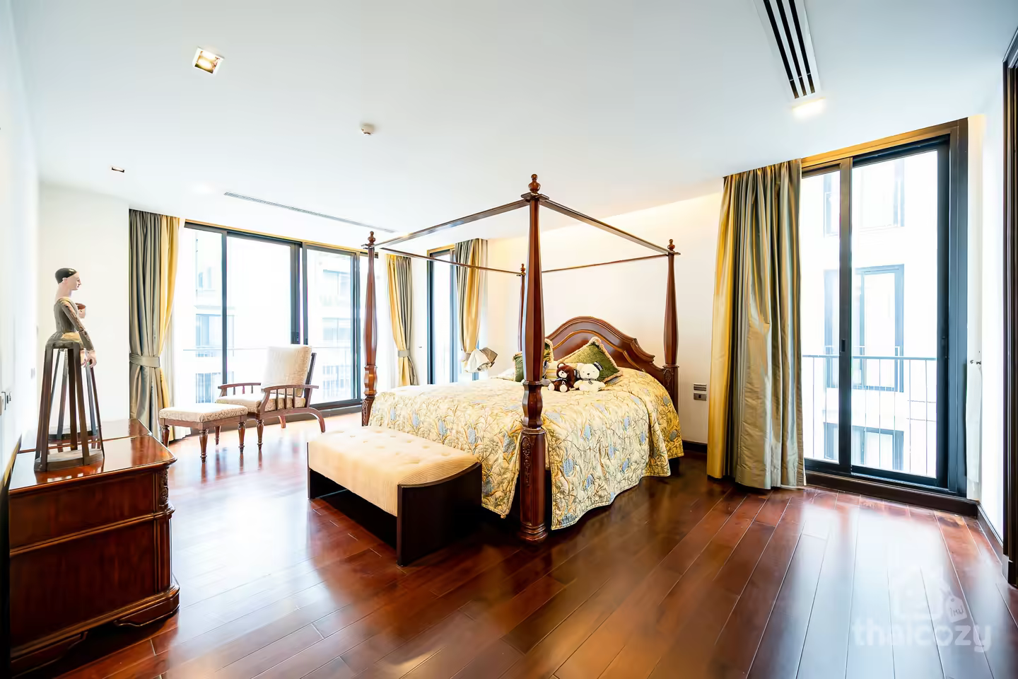 ให้เช่า 5 ห้องนอน 550 ตร.ม. ราคา 270,000 บาท photo 2