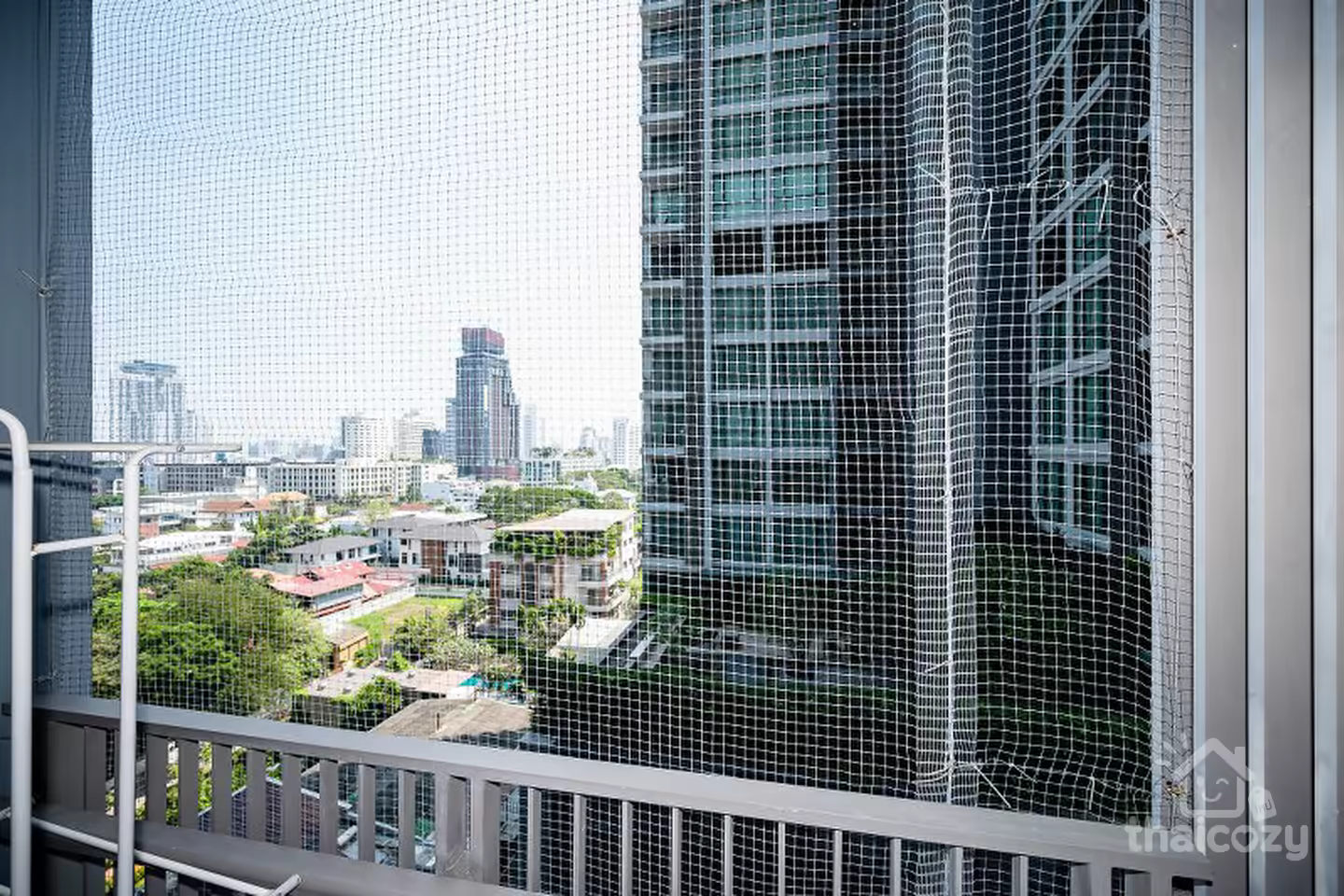 คอนโดทำเลดีพร้อมรถ shuttle photo 2