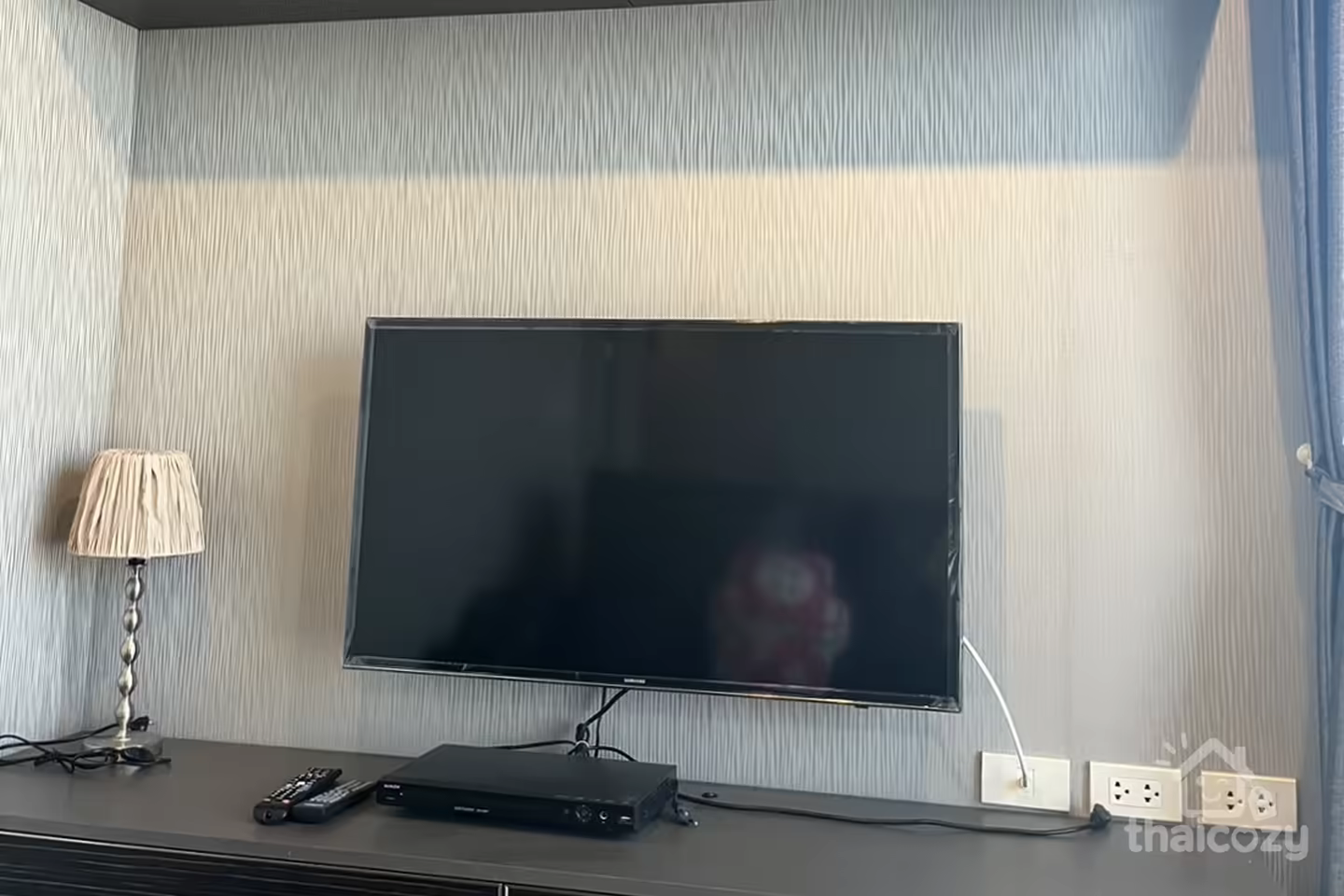 Condo vue rivière près BTS Wongwienyai photo 1
