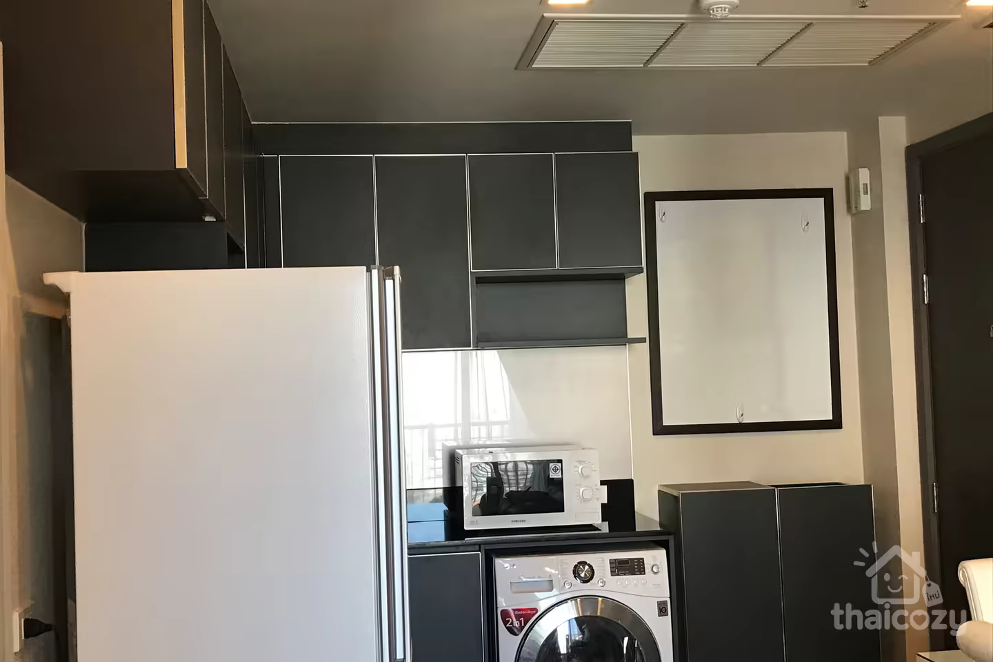 Condo vue rivière près BTS Wongwienyai photo 2