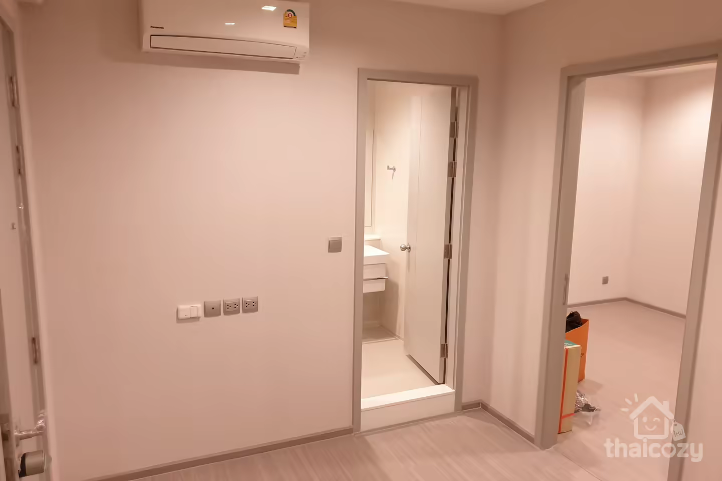 Life Sukhumvit 62 ห่างจาก BTS บางจาก 200 ม. photo 1