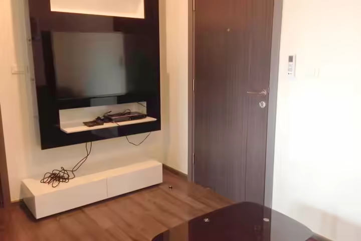 Greenery condo with full facility