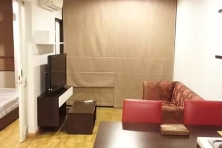Baan Navatara Thai-Modern Condo for Sale