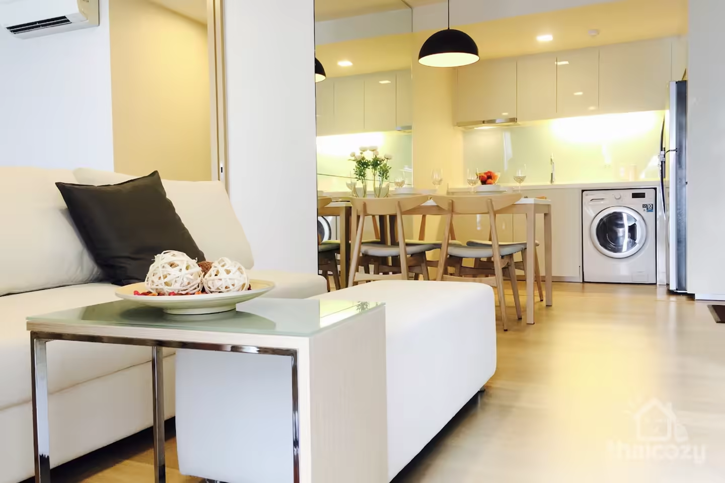Condo for rent, Only 500 metres away from BTS Thonglor station photo 2