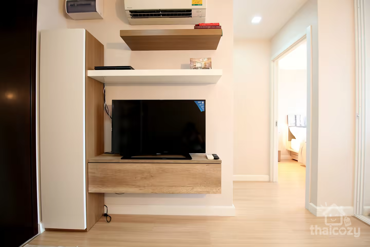 Mayfair Place Sukhumvit 64 1BR 35 sqm photo 2
